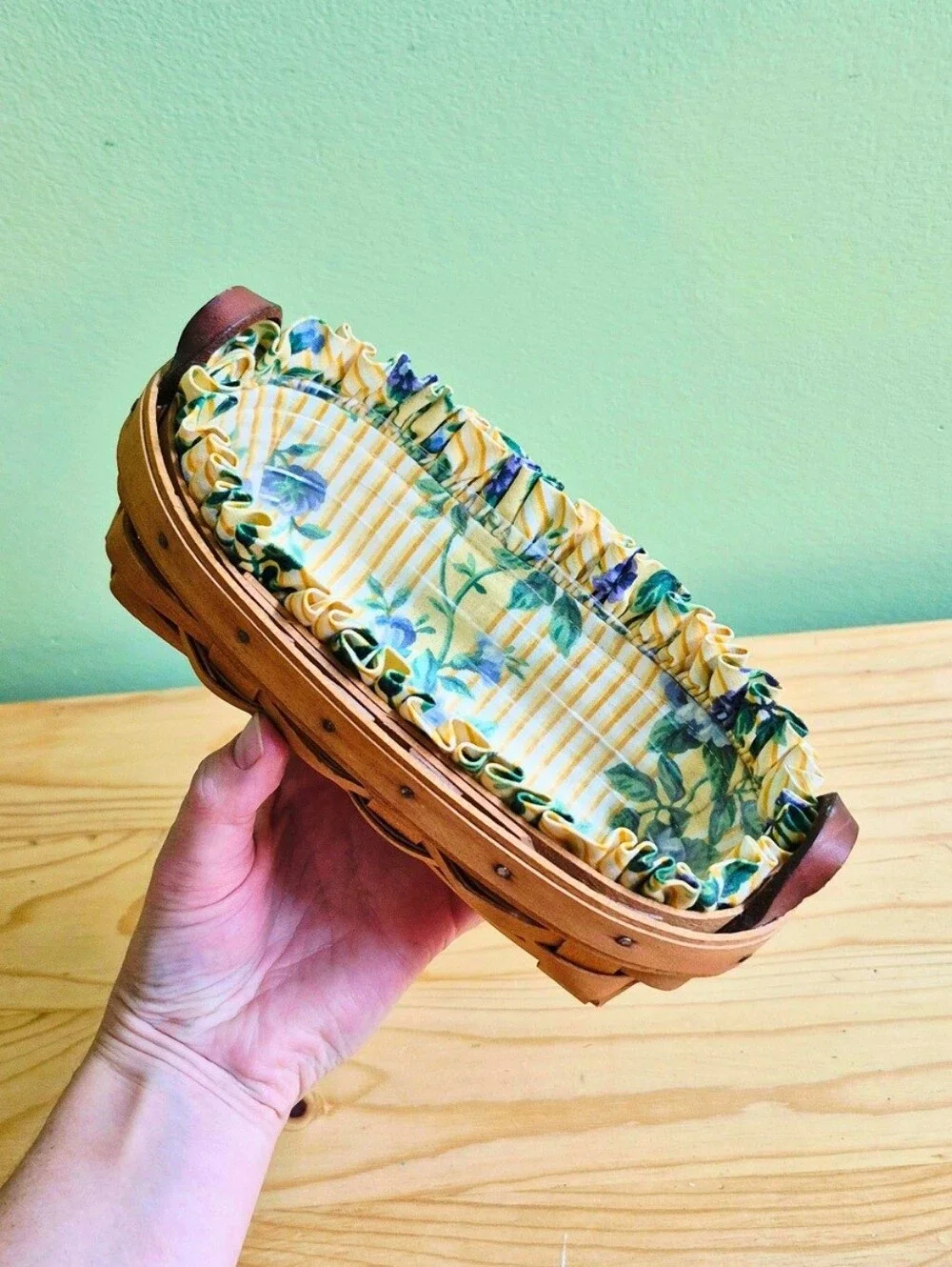1996 Vintage Longaberger Cracker Basket with Leather Handles & Floral Liner